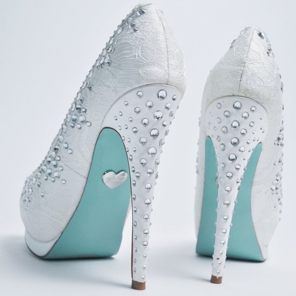 Betsy Johnson Something Blue Lace Heels w Rhinestones- FITS 7.5  (8.5 Actual Sz) - Picture 2 of 10
